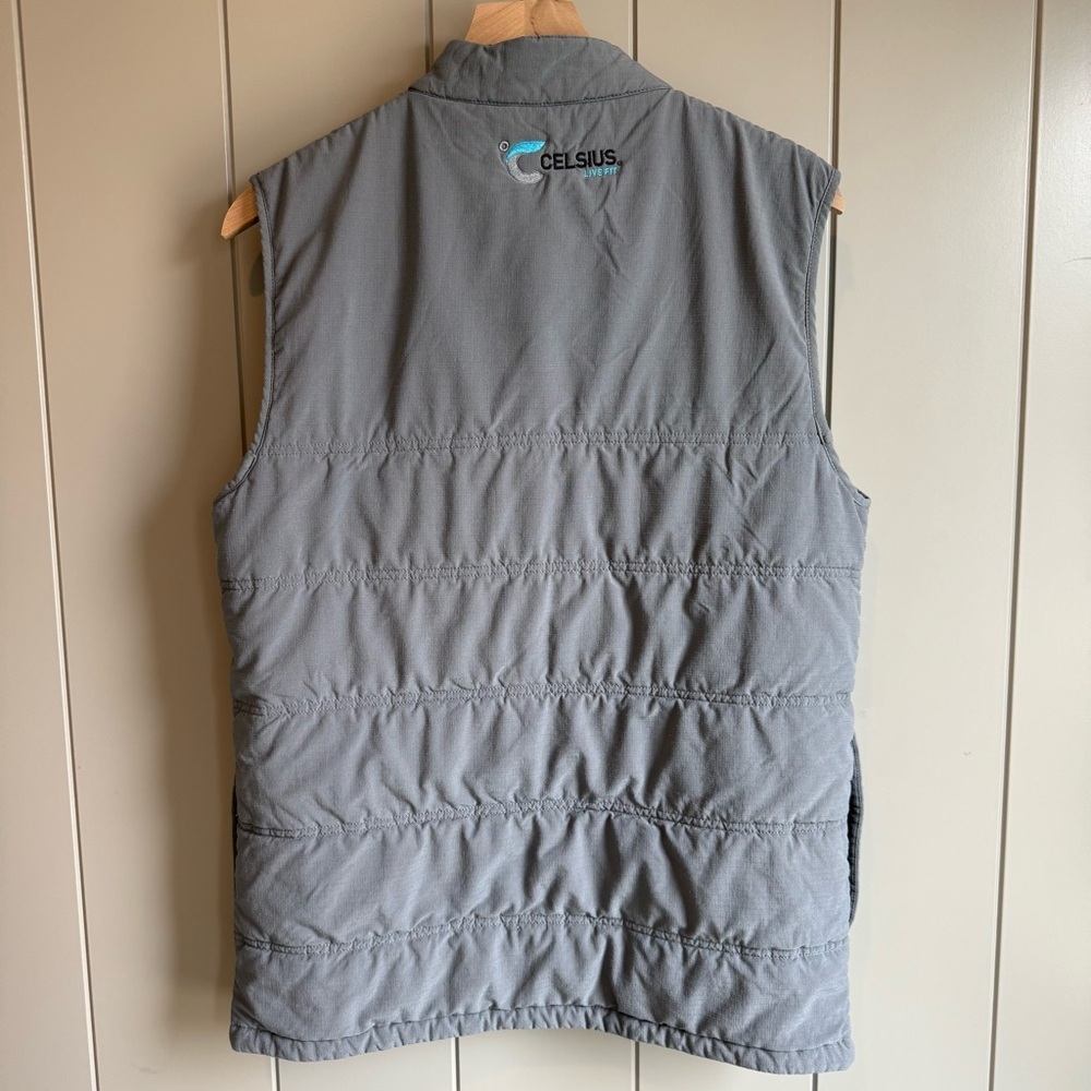 Travis Mathew Mens Size Medium Cold Bay Vest Puffer Grey - Picture 3 of 13